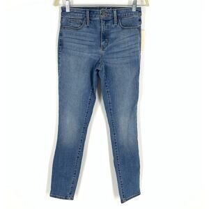 Universal Thread High Rise Skinny Blue Jeans Size 2/26R